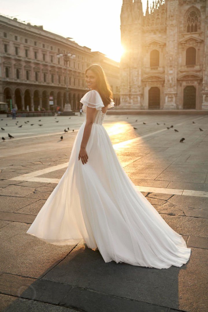 Wedding dress Lara