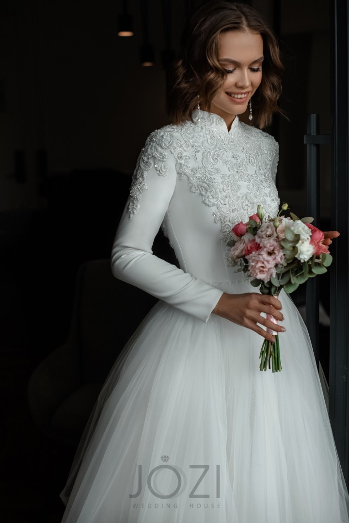 Wedding dress Laura